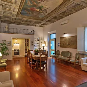  Apartment Mdr Antinori Italy
